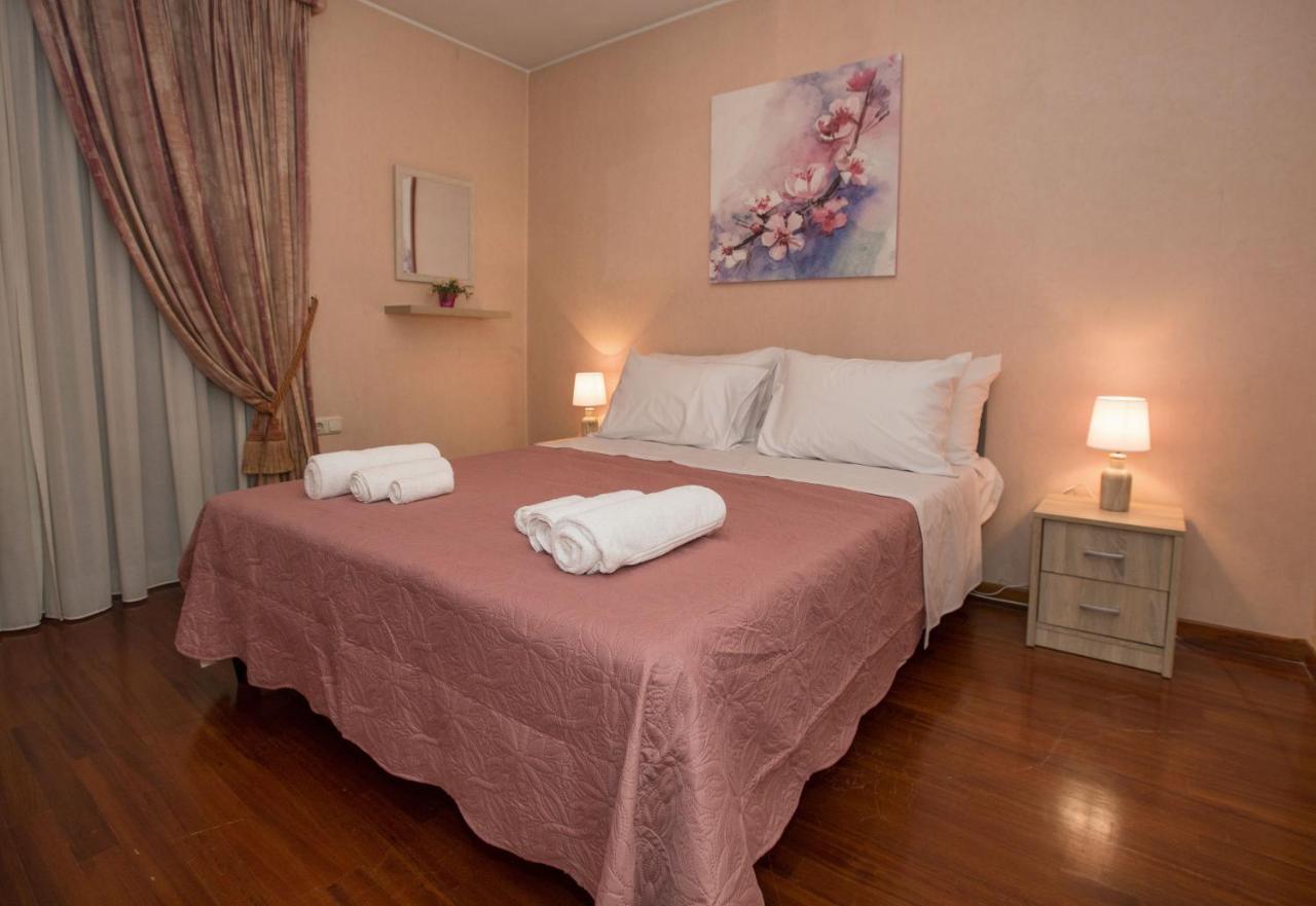 Exceptional Villa In Voula Near The Sea Athén Kültér fotó