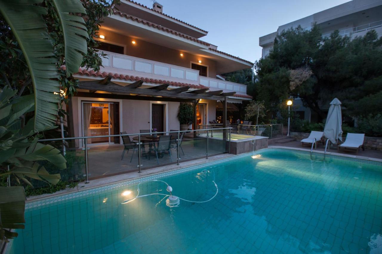 Exceptional Villa In Voula Near The Sea Athén Kültér fotó