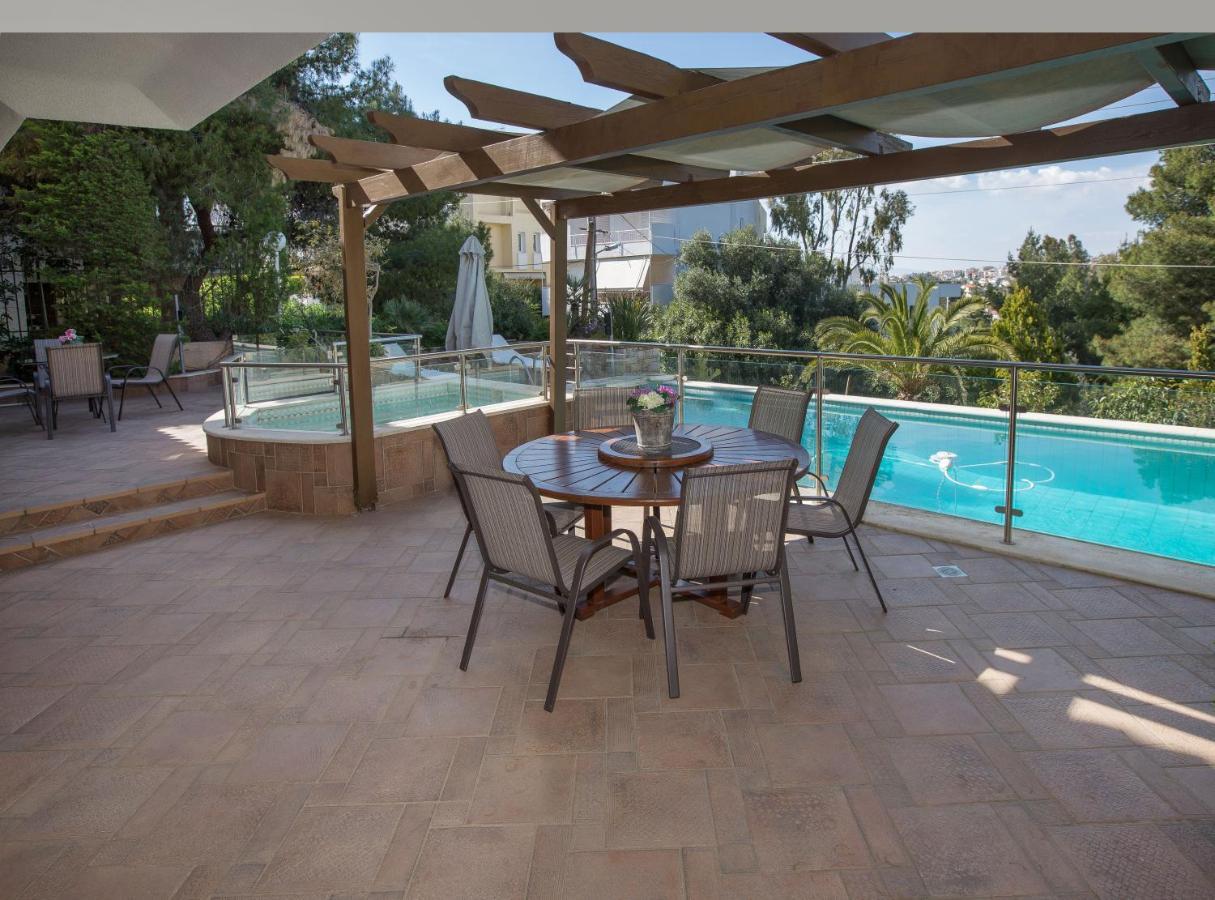 Exceptional Villa In Voula Near The Sea Athén Kültér fotó